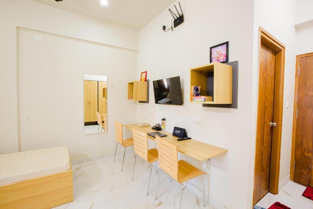 Covie Hotel Bangalore Eksteriør billede